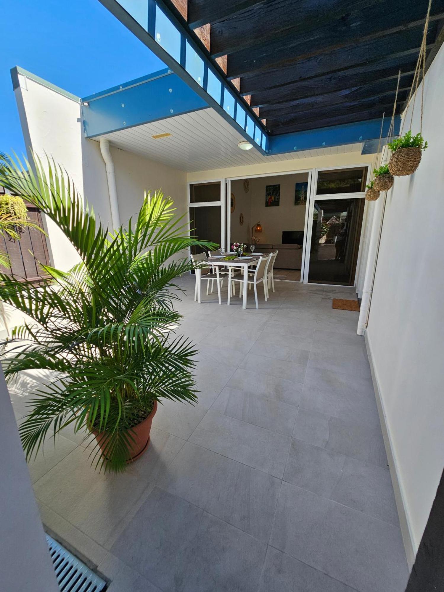 Villa Cozy House In A Private Complex à Paea Extérieur photo